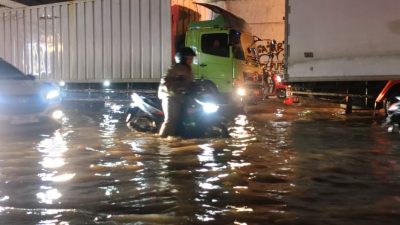 Jalan Raya Cemengkalang