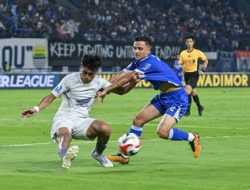 Eliano Reijnders Terancam Absen di Laga Persib Vs Persija