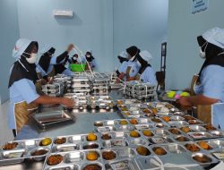 BGN Bakal Bentuk Tim Akreditasi Sertifikasi demi Kualitas SPPG