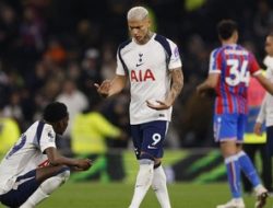 Jelang Liverpool Vs Tottenham Spurs Masih 0 Kemenangan di EPL 2026